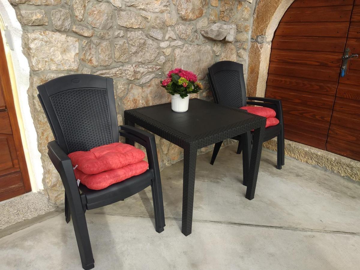 Apartment Samanic Malinska Kültér fotó