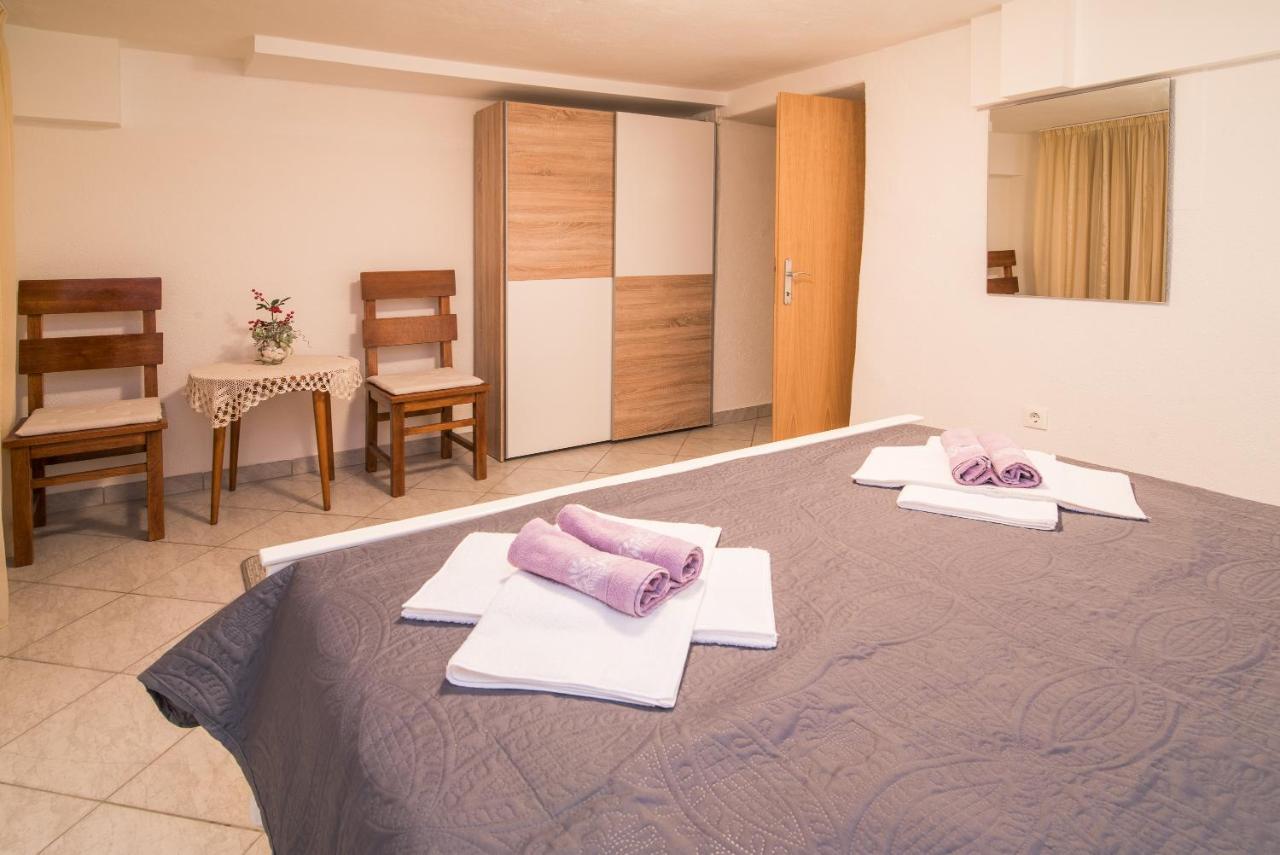 Apartment Samanic Malinska Kültér fotó